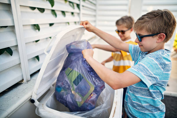 Best Commercial Cleanout Services  in Crystal Lawns, IL